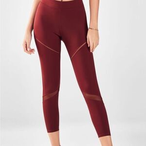 Fabletics Black Cherry High-Waisted UltraCool‎ Mesh Leggings – Size M